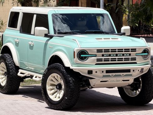 Used 2025 Ford Bronco Outer Banks AWD/4WD image 27