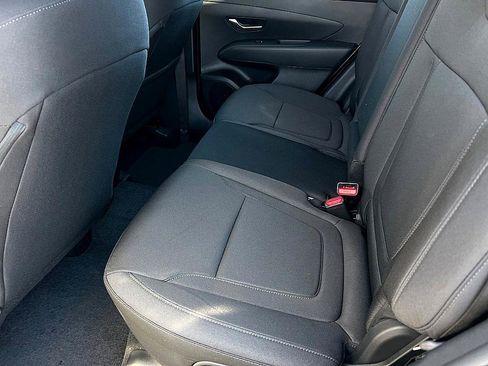 New 2026 Hyundai Tucson SE image 8