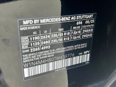 Certified 2026 Mercedes-Benz GLB 250 4MATIC image 29