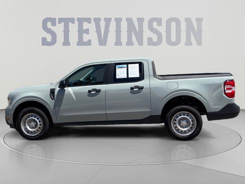 Used 2024 Ford Maverick XL FWD image 2