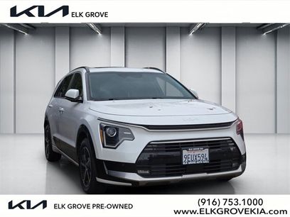 Certified 2023 Kia Niro SX