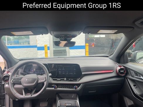 Used 2025 Chevrolet Equinox RS w/ Safety and Technology Package FWD image 13
