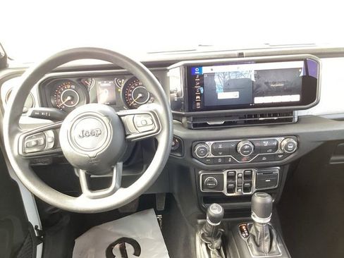 New 2026 Jeep Gladiator Sport image 15