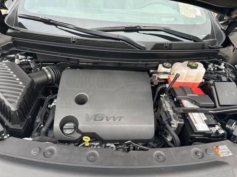 Used 2023 Buick Enclave Premium w/ Experience Buick Package image 12