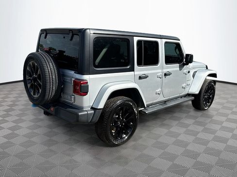 Used 2023 Jeep Wrangler Unlimited Sahara AWD/4WD image 6