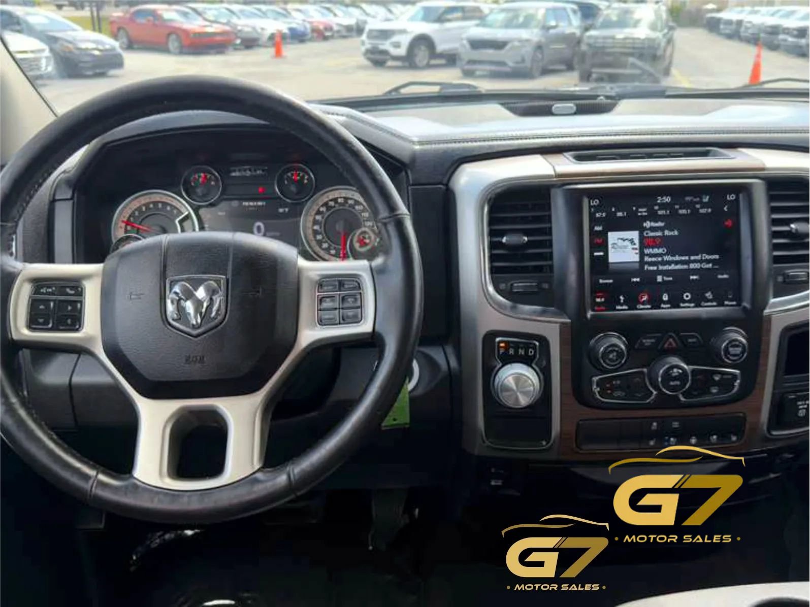 Used 2018 RAM 1500 Laramie RWD image 15