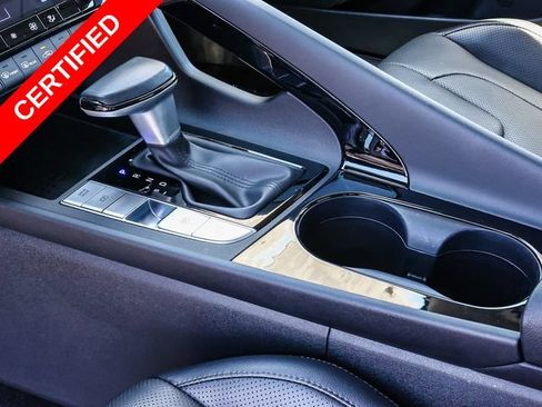 Certified 2023 Hyundai Elantra Limited FWD image 22