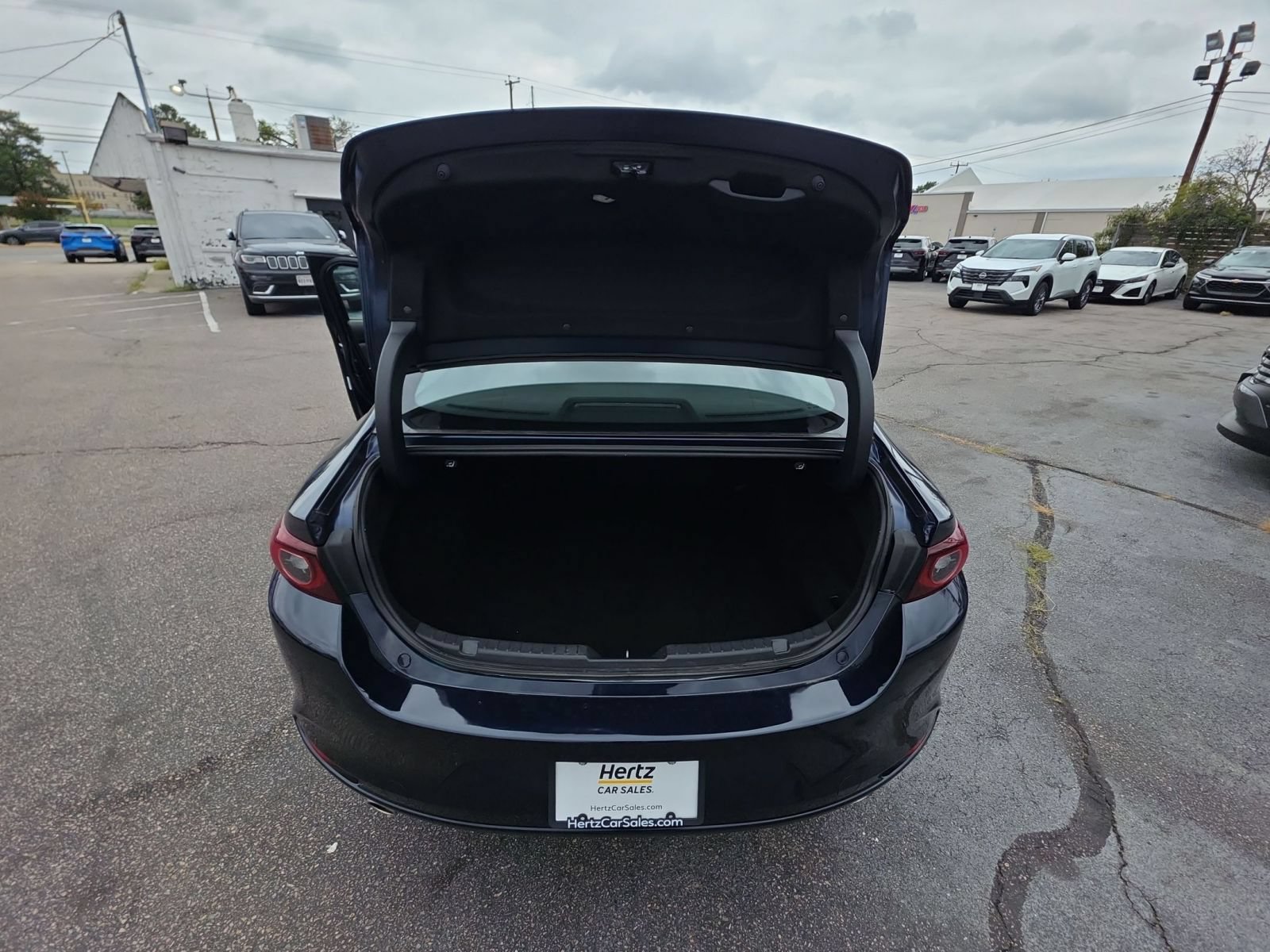 Used 2024 MAZDA MAZDA3 s FWD image 27