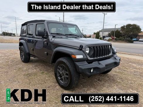 Used 2024 Jeep Wrangler Sport S image 1