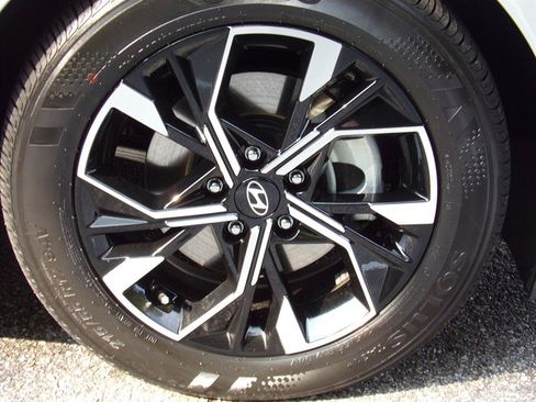 Used 2025 Hyundai Sonata SEL AWD/4WD image 15