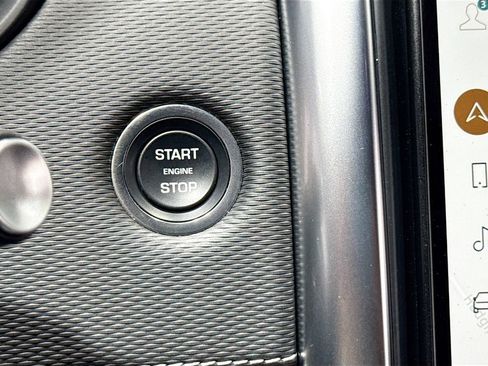 Used 2023 Land Rover Discovery HSE R-Dynamic AWD/4WD image 38