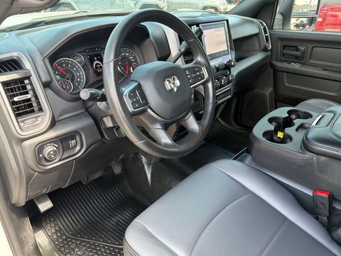 Used 2025 RAM 2500 Tradesman RWD image 10