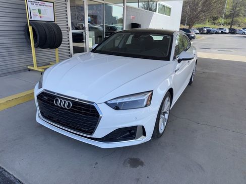 Used 2024 Audi A5 2.0T Premium image 2