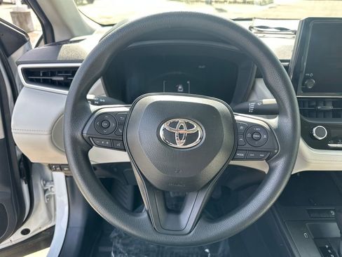 Certified 2026 Toyota Corolla Cross L AWD/4WD image 17