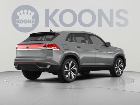 Used 2024 Volkswagen Atlas SE AWD/4WD image 4