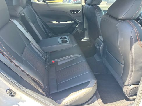 Certified 2025 Subaru Crosstrek 2.5i Limited w/ Crosstrek Mirror Package AWD/4WD image 11