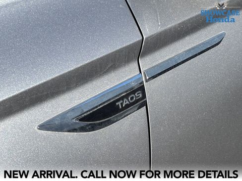 Used 2023 Volkswagen Taos S image 9