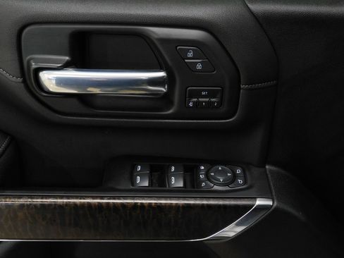 Used 2022 GMC Sierra 3500 Denali w/ Technology Package image 35