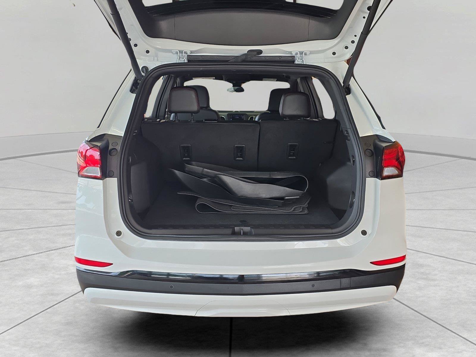 Used 2024 Chevrolet Equinox RS FWD image 13