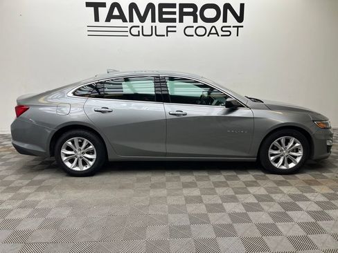 Used 2025 Chevrolet Malibu LT FWD image 14