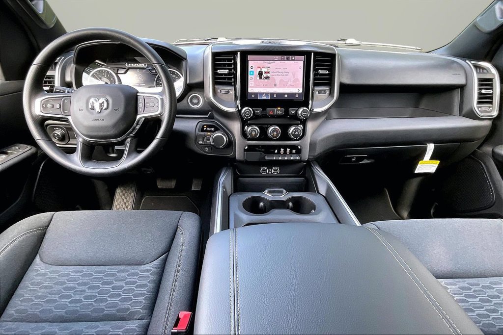 New 2026 RAM 1500 Express AWD/4WD image 10