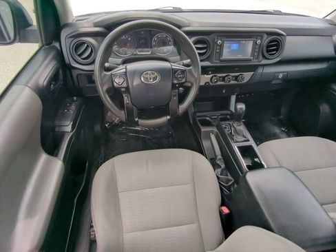 Used 2019 Toyota Tacoma SR RWD image 16