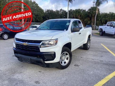 Used 2022 Chevrolet Colorado W/T image 2
