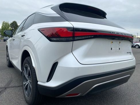 Used 2024 Lexus RX 350 Premium w/ Convenience Package AWD/4WD image 3