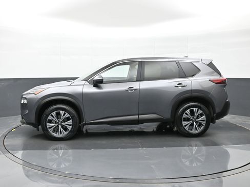 Used 2023 Nissan Rogue SV AWD/4WD image 9