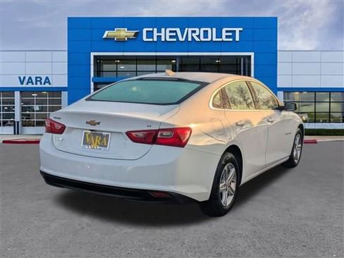 Used 2023 Chevrolet Malibu LT image 5