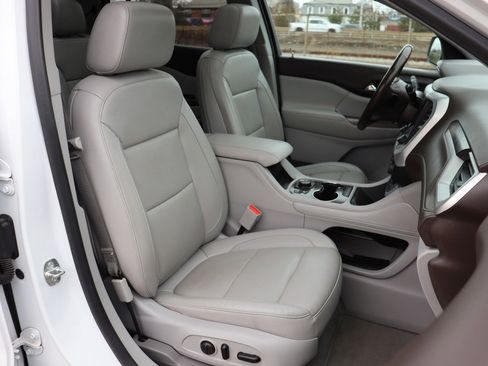 Used 2020 GMC Acadia SLT w/ Driver Alert Package II AWD/4WD image 21