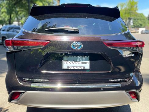 Used 2020 Toyota Highlander Platinum AWD/4WD image 5