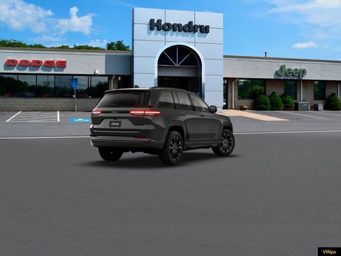 New 2026 Jeep Grand Cherokee Limited image 7