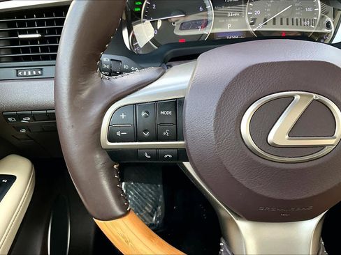 Used 2019 Lexus RX 350 AWD w/ Navigation Package image 24