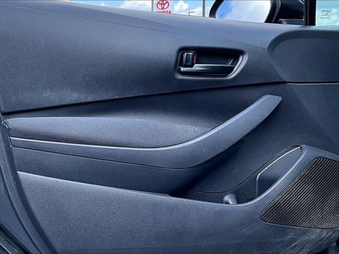 Used 2024 Toyota Corolla LE w/ LE Convenience Package image 17