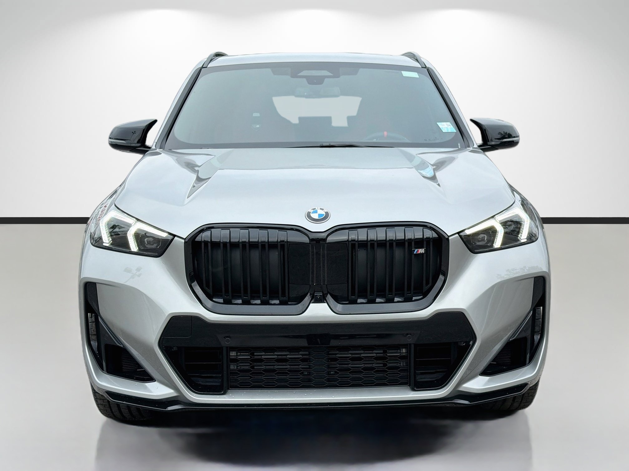 New 2027 BMW X1 M35i w/ Technology Package AWD/4WD image 8