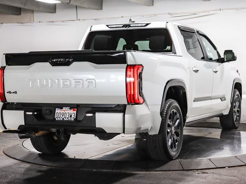 Used 2024 Toyota Tundra Platinum AWD/4WD image 10