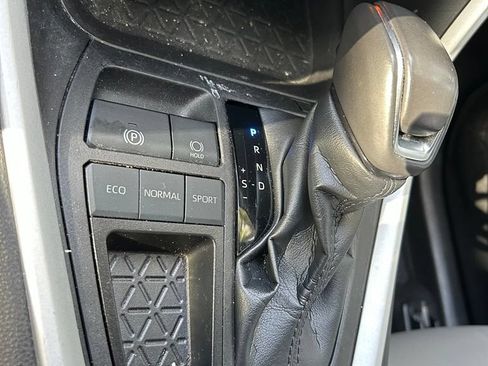 Used 2023 Toyota RAV4 XLE Premium FWD image 27
