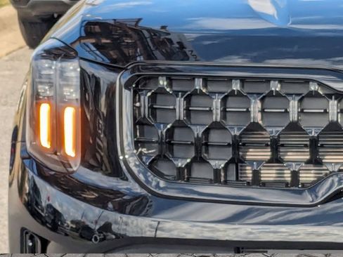 Used 2024 Kia Telluride SX Prestige X-Line AWD/4WD image 9