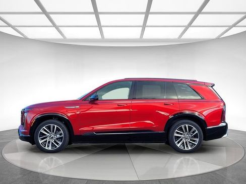 New 2026 Cadillac Vistiq Sport w/ LPO, Floor Liner Package image 8