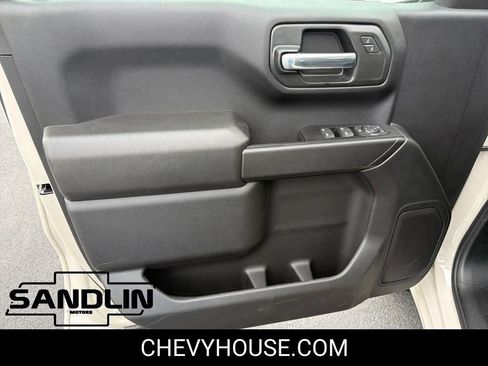 New 2026 Chevrolet Silverado 1500 Custom RWD image 10