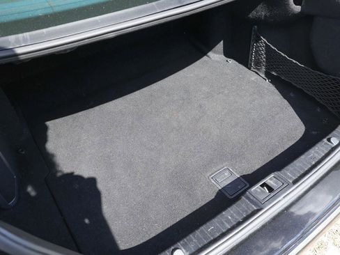 Used 2006 Mercedes-Benz E 350 4MATIC Sedan image 24