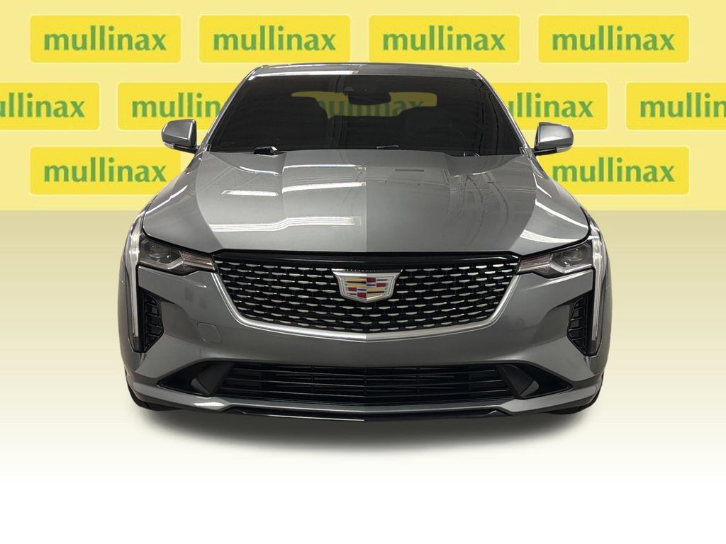 Used 2021 Cadillac CT4 Premium Luxury RWD image 6