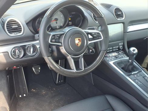 Used 2025 Porsche 718 Cayman S RWD image 14