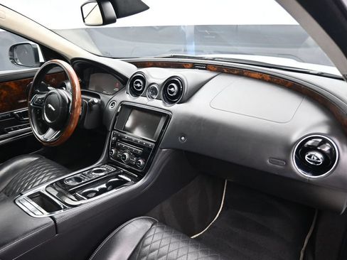 Used 2016 Jaguar XJ L Portfolio AWD/4WD image 50