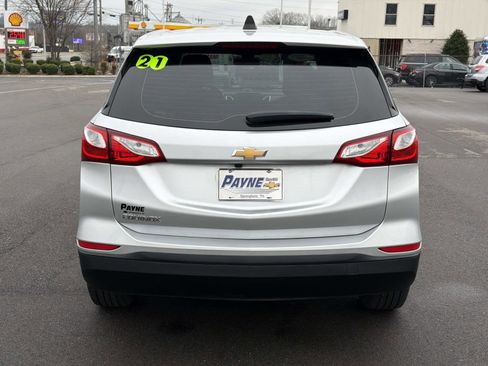 Used 2021 Chevrolet Equinox LS w/ LPO, Floor Liner Package image 18