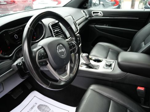 Used 2020 Jeep Grand Cherokee Limited w/ Premium Lighting Group AWD/4WD image 12