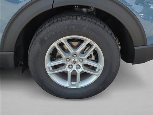 New 2026 Ford Explorer Active w/ Active Comfort Package image 10