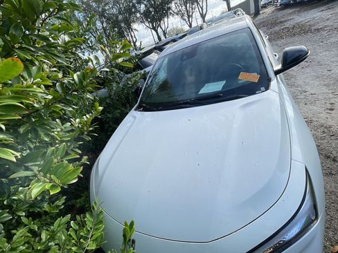 Used 2025 Buick Envista Sport Touring image 10