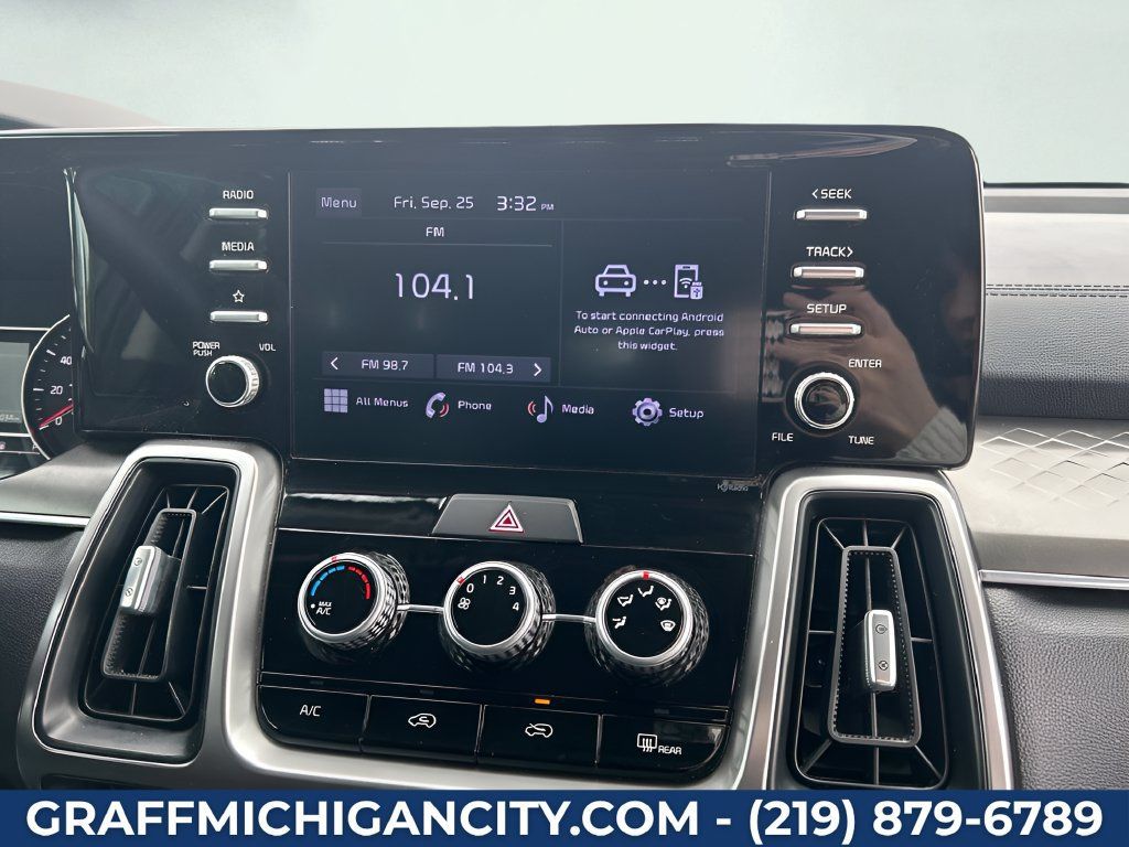 Used 2022 Kia Sorento LX FWD image 12